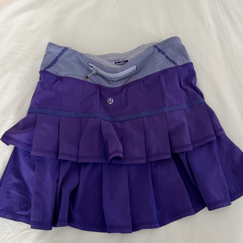 Pleated lulu skirt